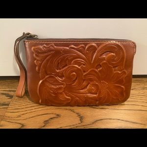 Patricia Nash wrist bag like new.  Very nice leather
